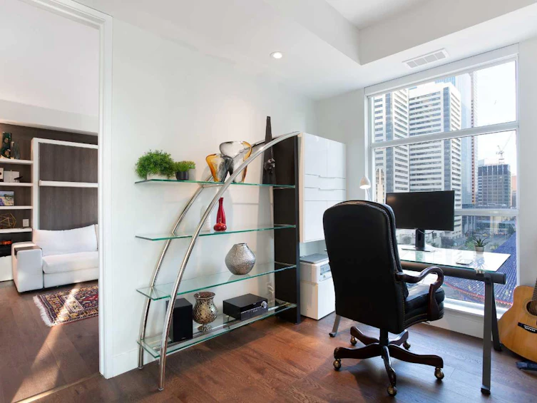 1005-205 Riverfront Avenue SW, Calgary, AB, T2P 5K4 - 12