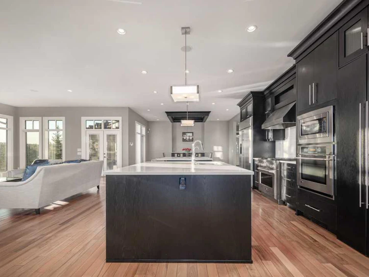 16 Spring Valley Way SW, Calgary, AB, T3H 5M1 - 14