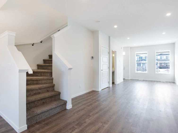 16 Creekstone Drive SW, Calgary, AB, T2X 4Z5 - 5