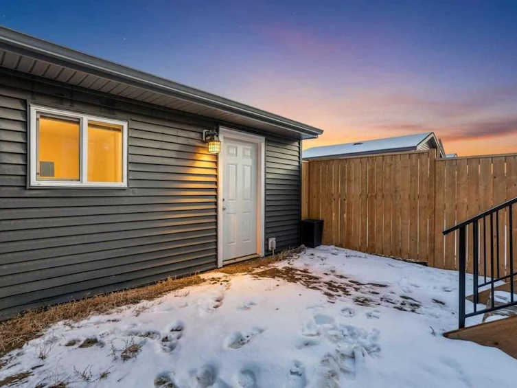 16 Creekstone Drive SW, Calgary, AB, T2X 4Z5 - 42