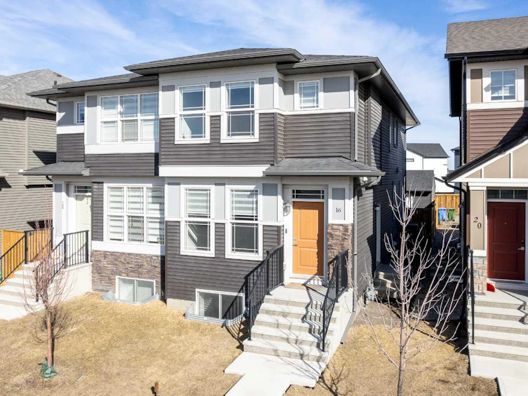16 Creekstone Drive SW, Calgary, AB, T2X 4Z5 - 2