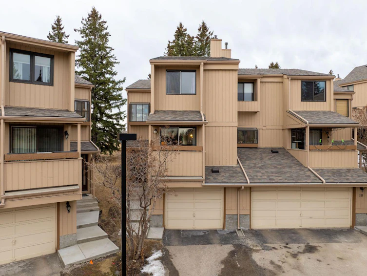 9-225 Berwick Drive NW, Calgary, AB, T3K 1R8 - 24