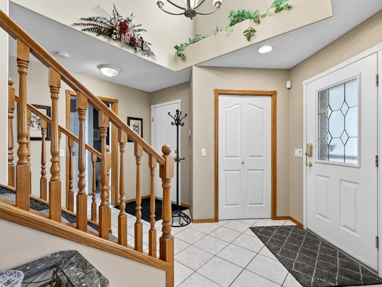 195 Cove Crescent, Chestermere, AB, T1X 1J6 - 2