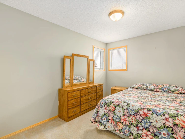 131 Panatella Close NW, Calgary, AB, T3K 6C9 - 14
