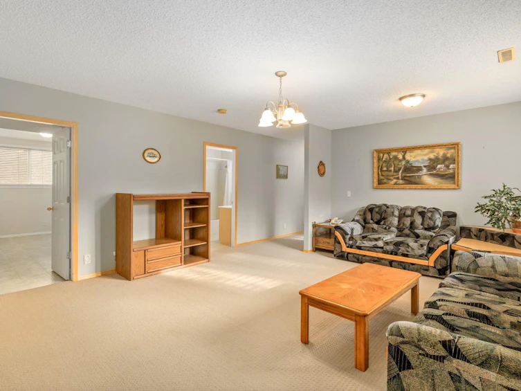 131 Panatella Close NW, Calgary, AB, T3K 6C9 - 20