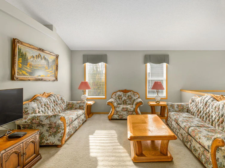 131 Panatella Close NW, Calgary, AB, T3K 6C9 - 6