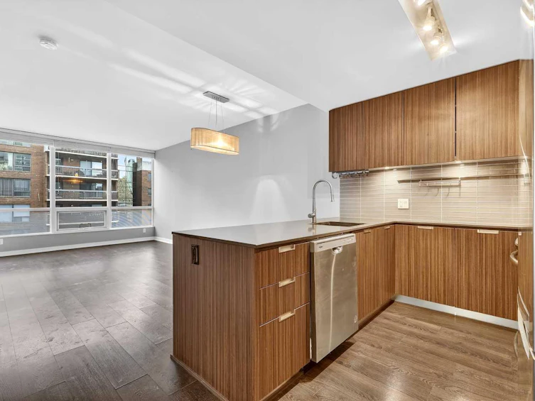 910-626 14 Avenue SW, Calgary, AB, T2R 0X4 - 11