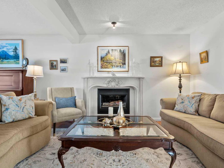 63 Springbank Crescent SW, Calgary, AB, T3H 3S6 - 5