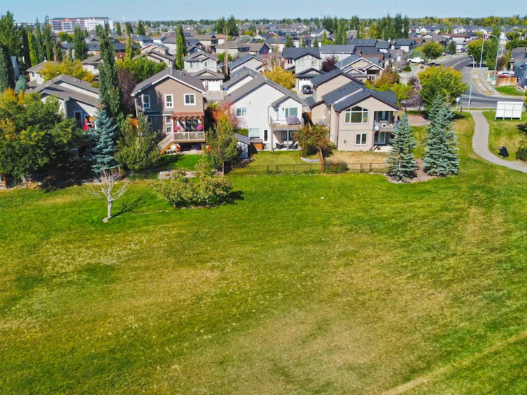 1644 Coalbanks Boulevard W, Lethbridge, AB, T1J 4H6 - 33