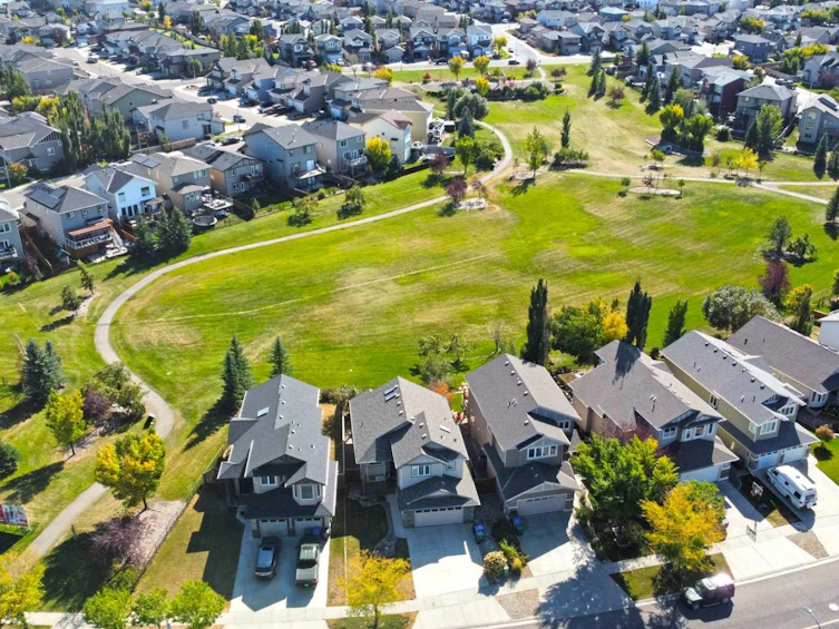 1644 Coalbanks Boulevard W, Lethbridge, AB, T1J 4H6 - 35