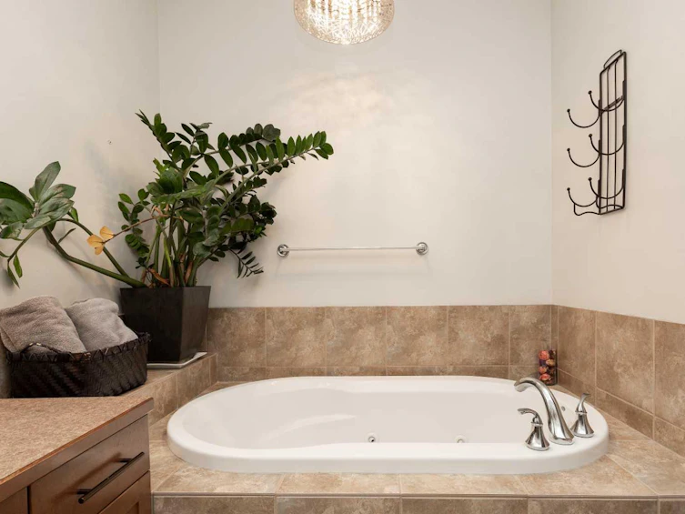 1644 Coalbanks Boulevard W, Lethbridge, AB, T1J 4H6 - 17