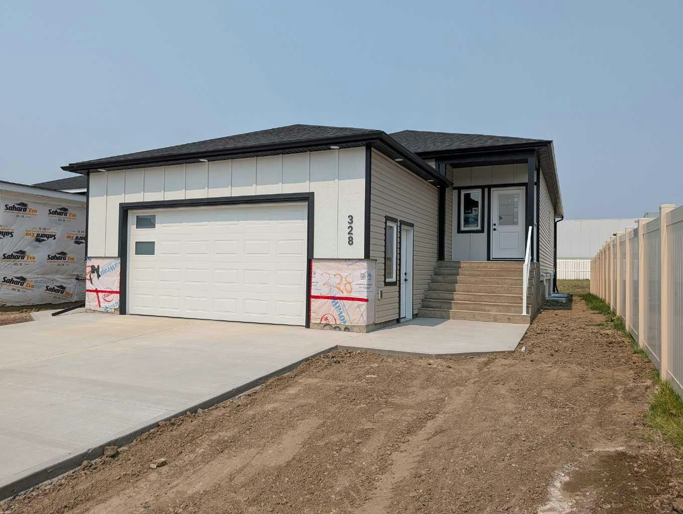 328 Somerside Road SE, Medicine Hat, AB, T1B 0R2