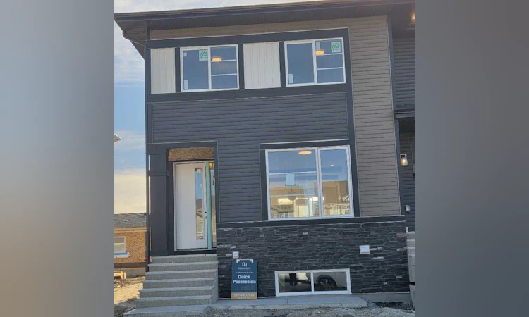253 Cobblestone Gate SW