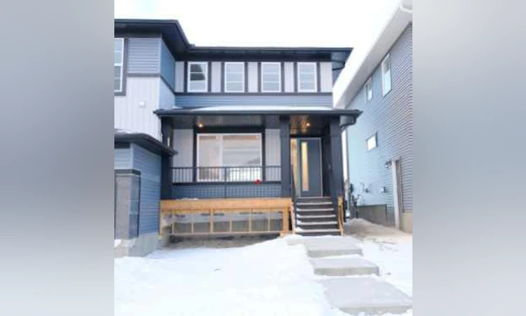 39 Agate Road