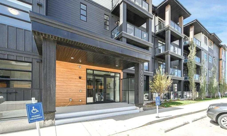 1207-55 Lucas Way NW