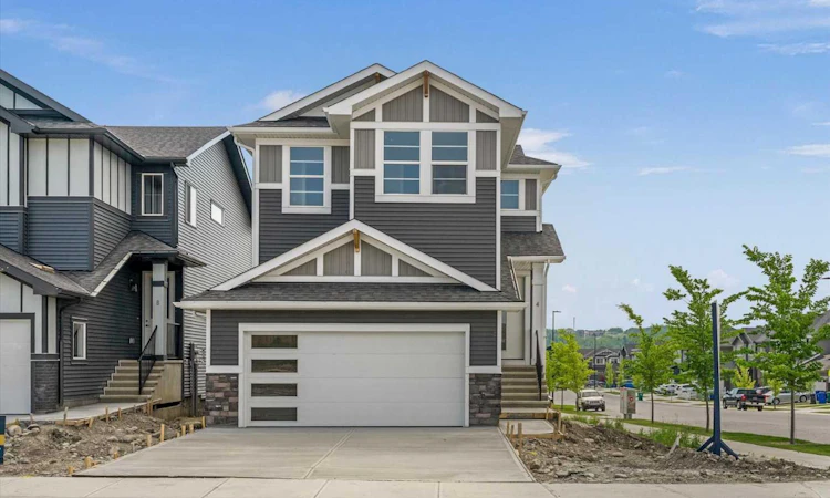 4 Topaz Place