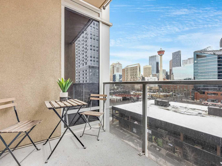 504-211 13 Avenue SE, Calgary, AB, T2G 1E1 - 13