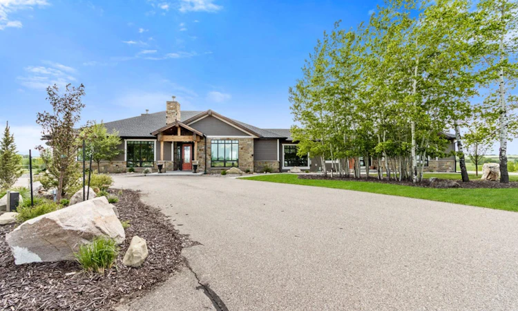 285065 Symons Valley Road