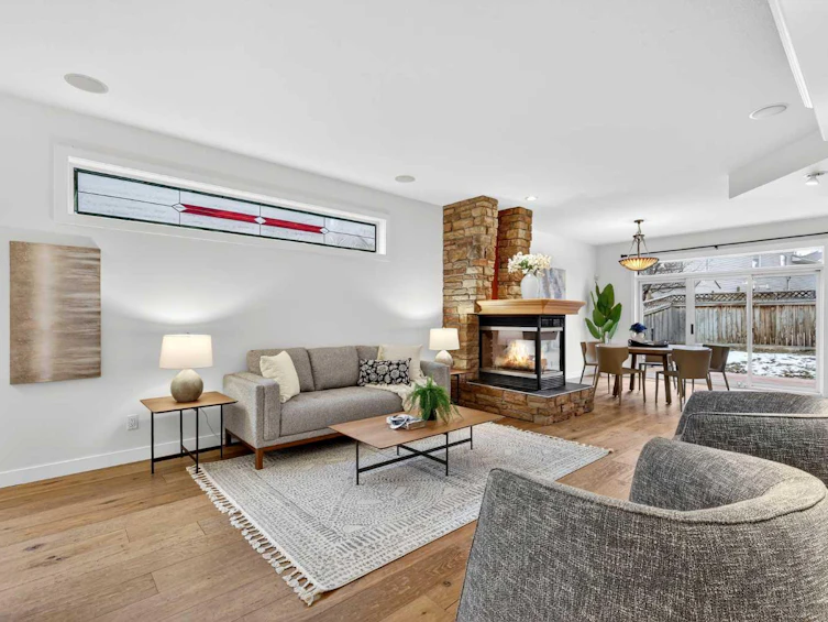 12069 Valley Ridge Drive NW, Calgary, AB, T3B 5W9 - 4
