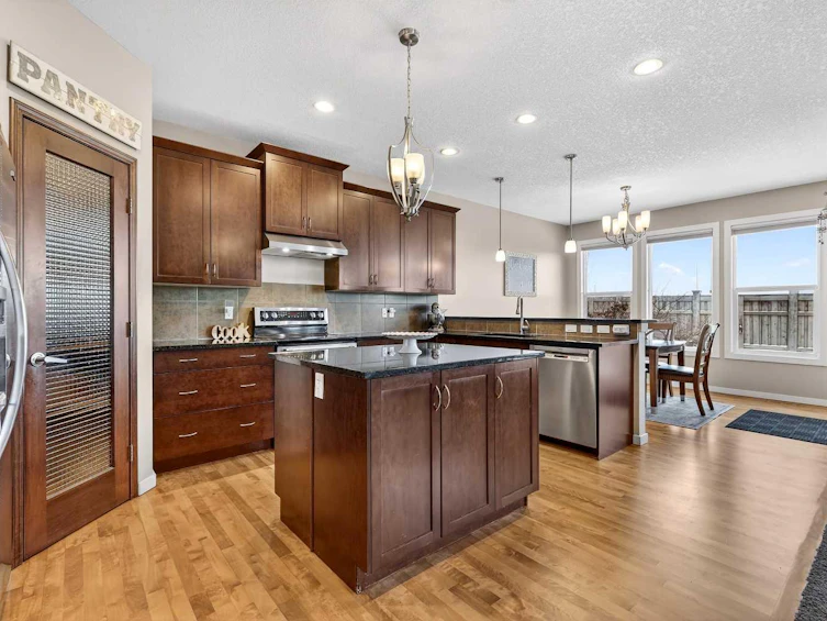 401 Mahogany Court SE, Calgary, AB, T3M 0T6 - 9