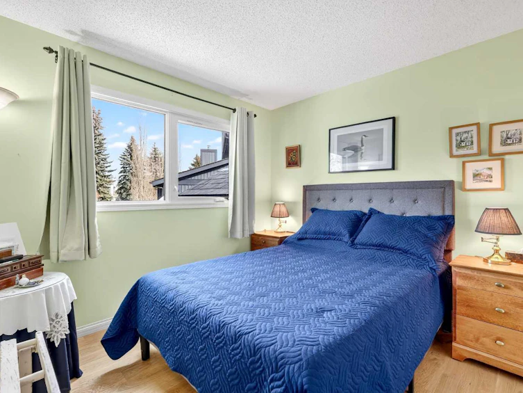 80 Oakmount Way SW, Calgary, AB, T2V 4Y1 - 25