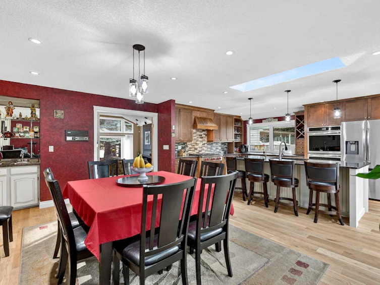 80 Oakmount Way SW, Calgary, AB, T2V 4Y1 - 20