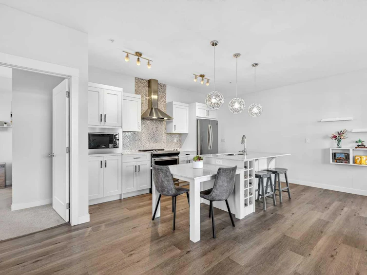 218-30 Walgrove Walk SE, Calgary, AB, T2X 4M9 - 9