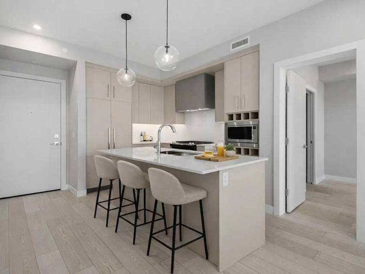 612-8230 Broadcast Avenue, Calgary, AB, T3H 6L3 - 9