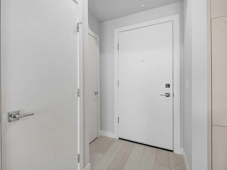 612-8230 Broadcast Avenue, Calgary, AB, T3H 6L3 - 5