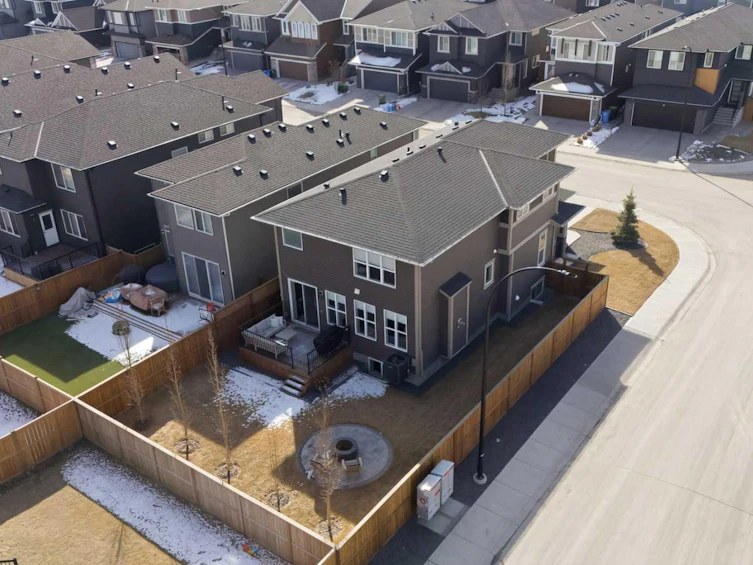 42 Creekside Avenue SW, Calgary, AB, T2X 4A9 - 50
