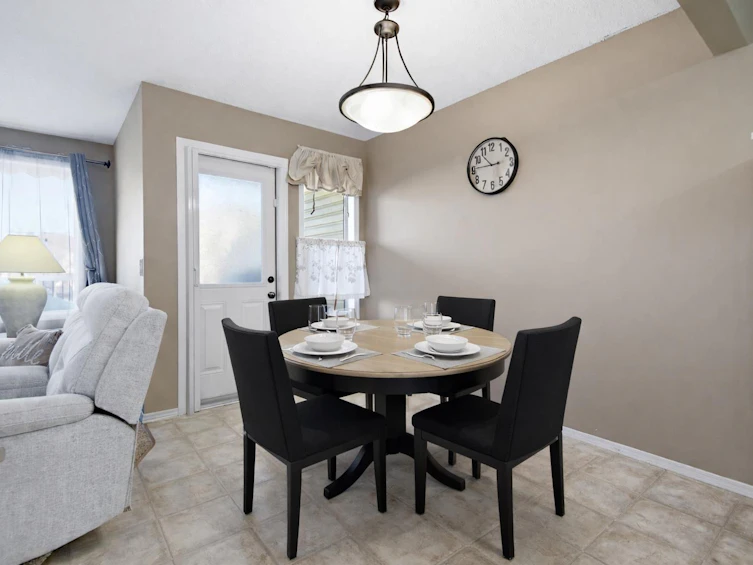 116 Jones Crescent, Red Deer, AB, T4P 0N4 - 9