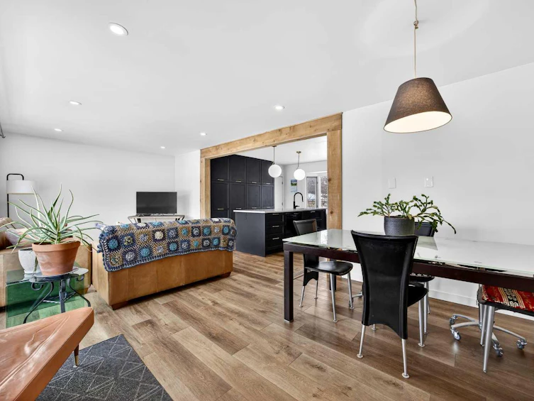 23 Beaupre Crescent NW, Calgary, AB, T3B 2S9 - 4