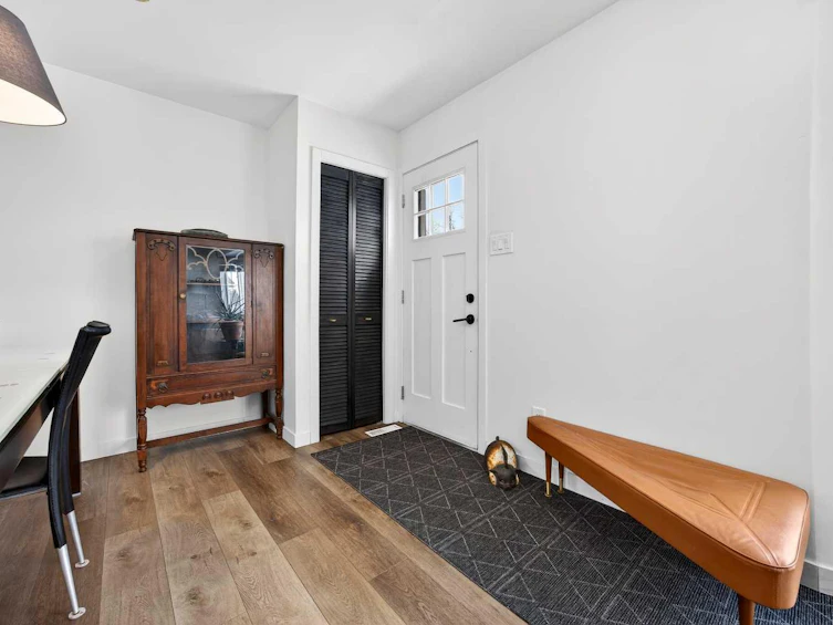 23 Beaupre Crescent NW, Calgary, AB, T3B 2S9 - 2