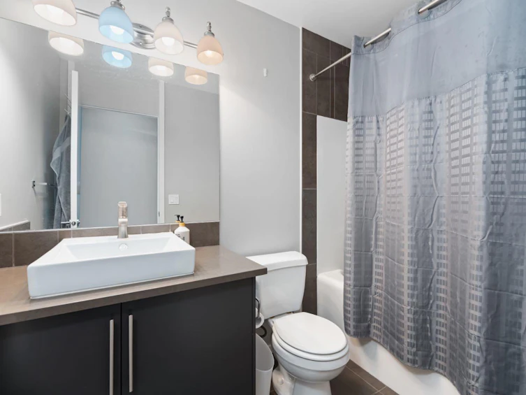 201-414 Meredith Road NE, Calgary, AB, T2E 5A6 - 19