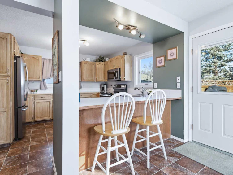 39081 C&E Trail, Red Deer, AB, T0C 0J0 - 41