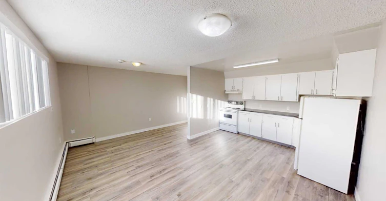 107-9932 105 Avenue, Grande Prairie, AB, T8V 1G9 - 6