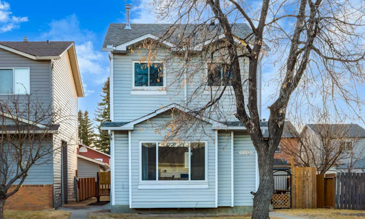 150 Martinbrook Road NE