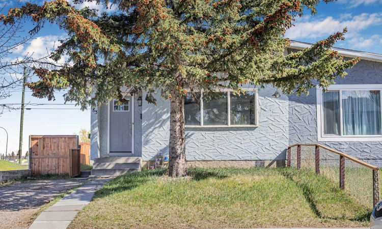 183 Penbrooke Close SE