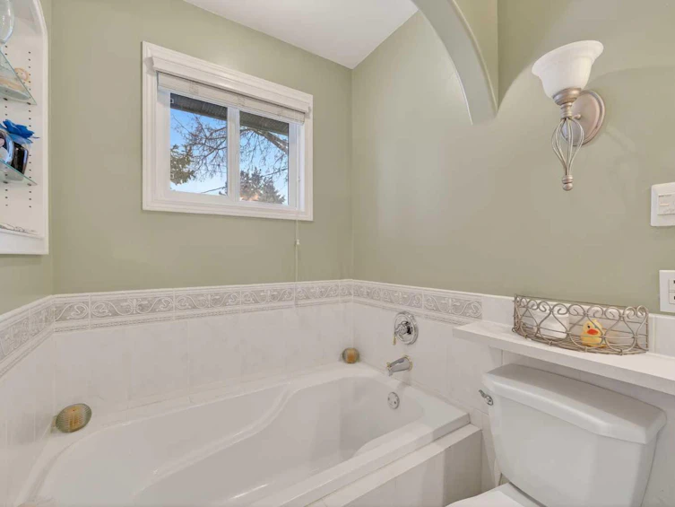 8527 Bowglen Road NW, Calgary, AB, T3B 2T2 - 12