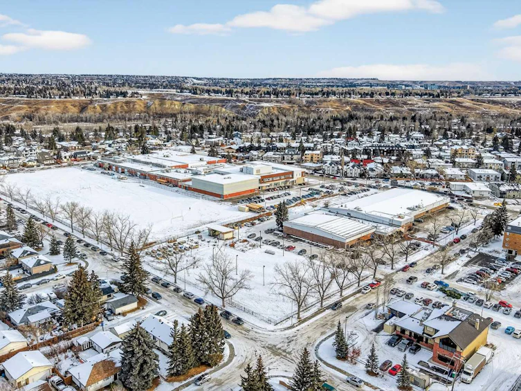 8527 Bowglen Road NW, Calgary, AB, T3B 2T2 - 41