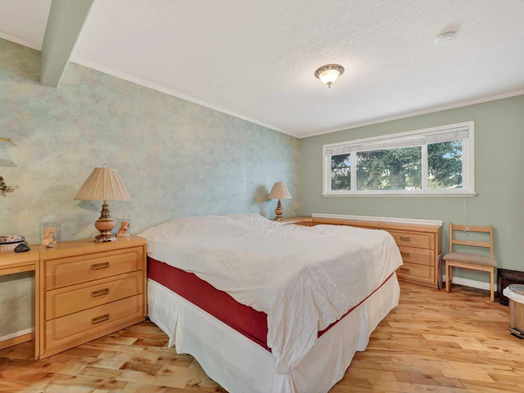 8527 Bowglen Road NW, Calgary, AB, T3B 2T2 - 8