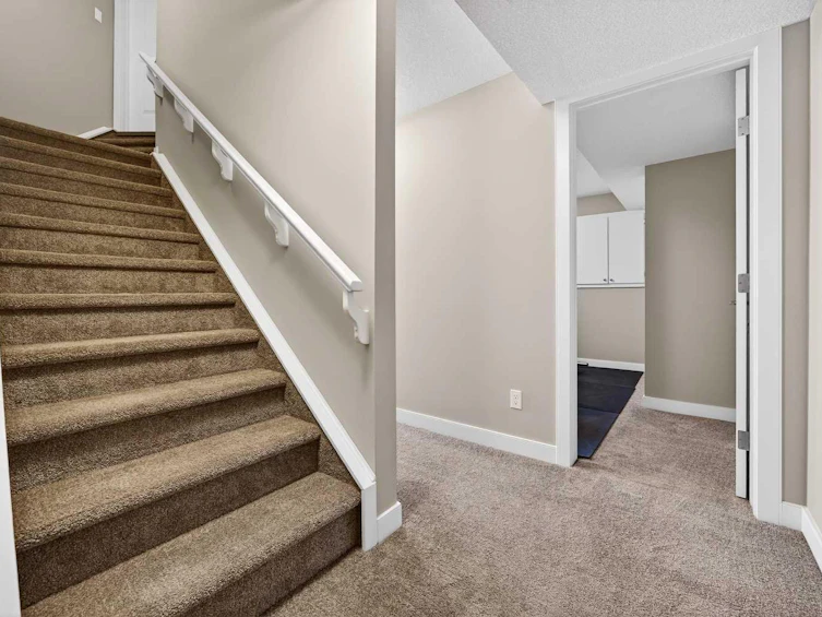 144 Sundown View, Cochrane, AB, T4C 2N9 - 36