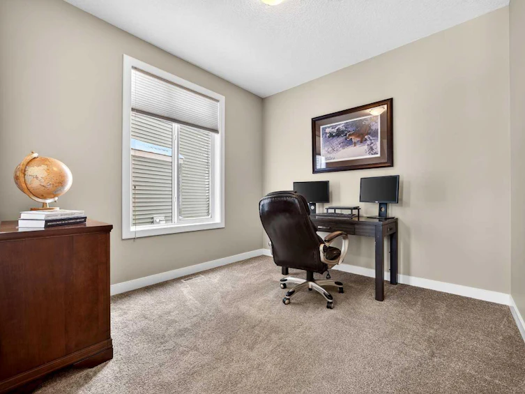 144 Sundown View, Cochrane, AB, T4C 2N9 - 23