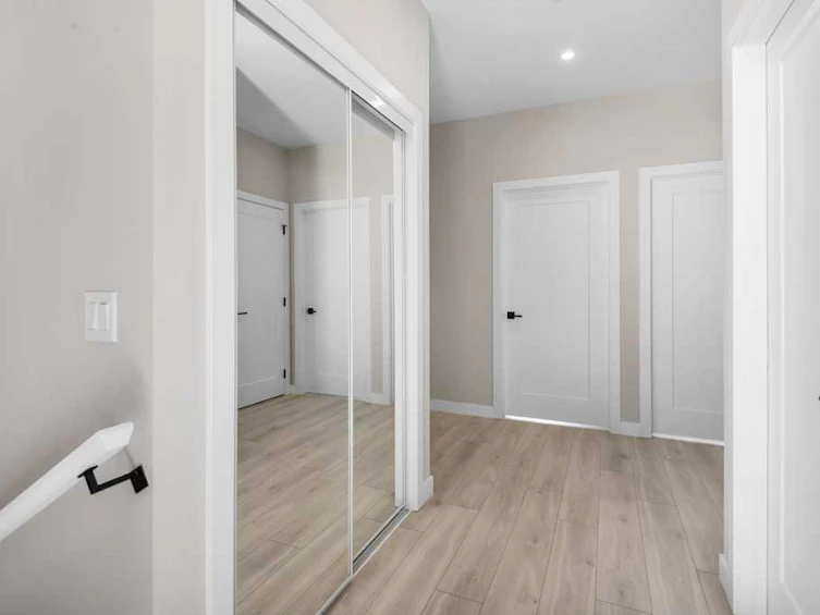 208-8155 8 Avenue SW, Calgary, AB, T3H 6B1 - 18