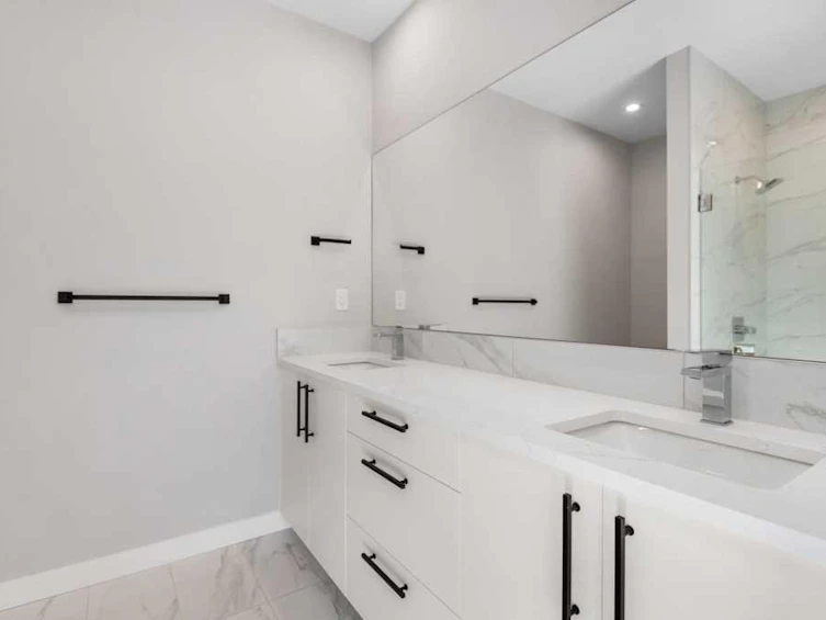 208-8155 8 Avenue SW, Calgary, AB, T3H 6B1 - 26