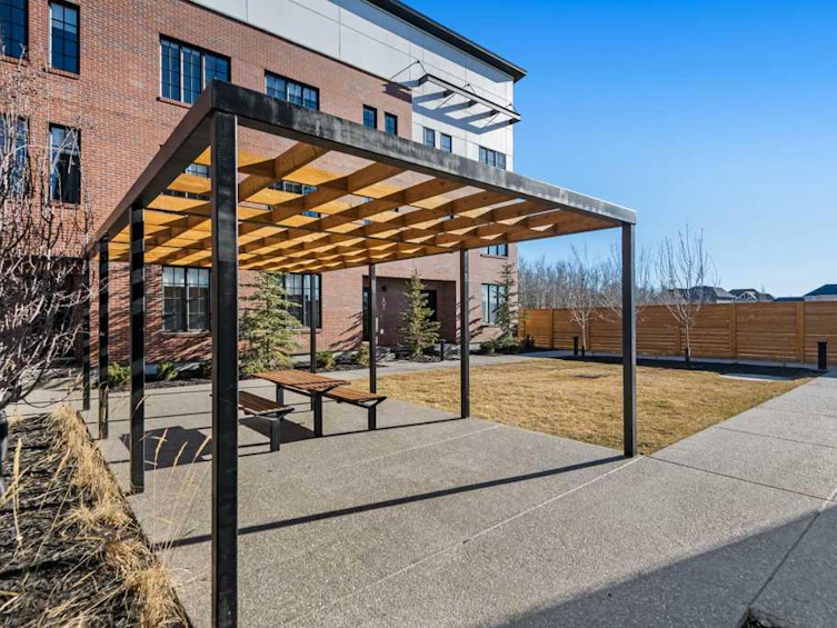 208-8155 8 Avenue SW, Calgary, AB, T3H 6B1 - 32
