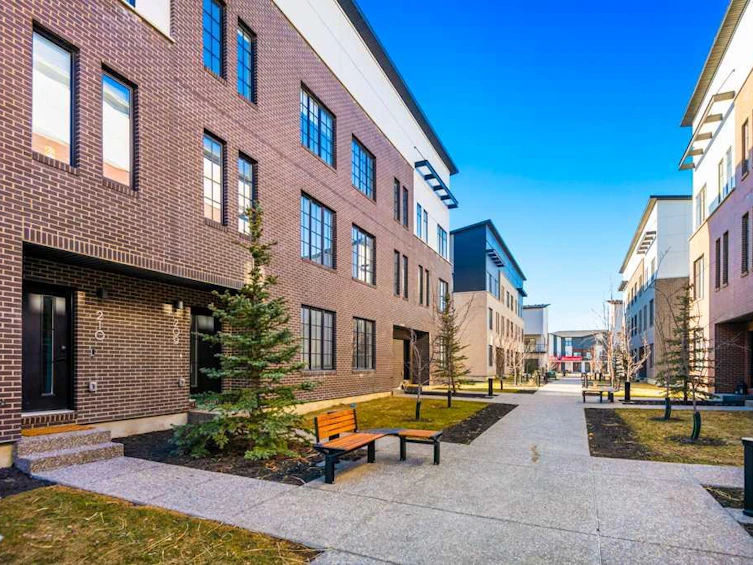 208-8155 8 Avenue SW, Calgary, AB, T3H 6B1 - 3