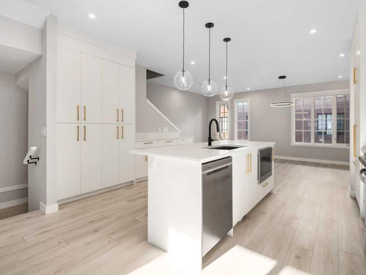 208-8155 8 Avenue SW, Calgary, AB, T3H 6B1 - 11