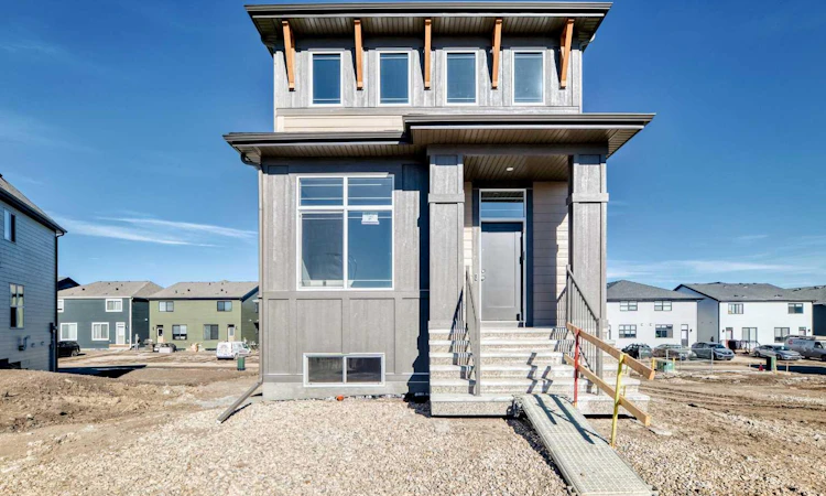 77 Mercado Landing SE