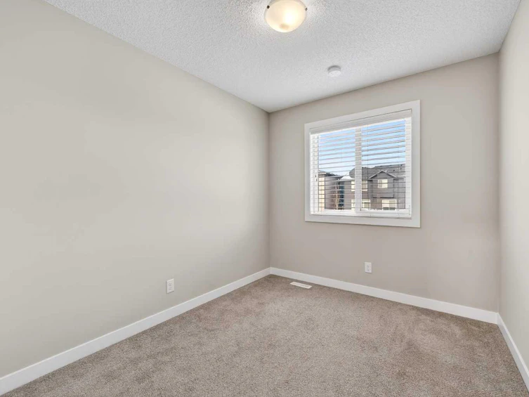 30 Sage Bluff Gate NW, Calgary, AB, T3R 0Y9 - 26